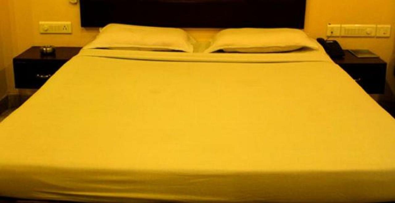 Hotel Vpn Residency Velankanni Ngoại thất bức ảnh